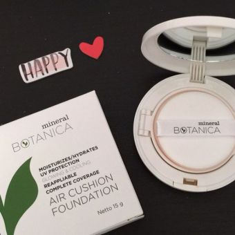 Mineral Botanica Two Way Cake Refill Natural Daftar Harga Source · Rossa Two Way Cake Natural Source Mineral Botanica Air Cushion Foundation Light