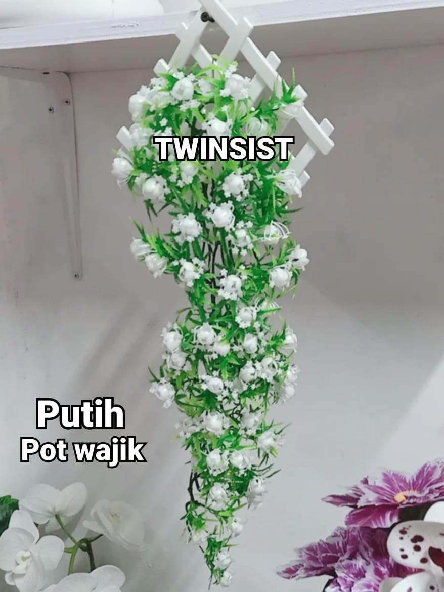 Bunga Rambat Karmelia Gantung Plastik Artificial Palsu / Bunga Rambat Tempel Dinding / Bunga Karmelia Juntai / Tanaman Hias Gantung / Tanaman Gantung Plastik / Bunga Daun Sulur Gantung / Daun Juntai / Bunga Plastik / Dekorasi Rumah Cafe Pesta