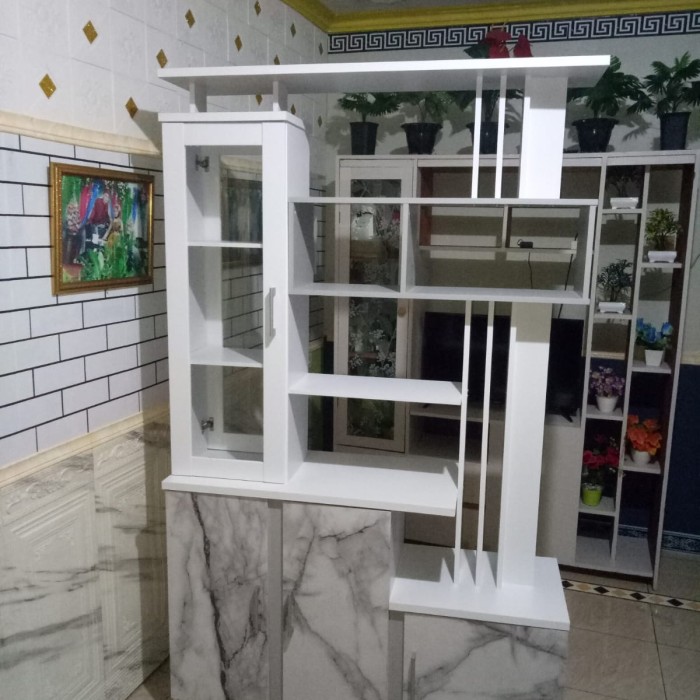 Buvet Dua Muka / Partisi Penyekat Ruangan LHD Naira Merk Toppan