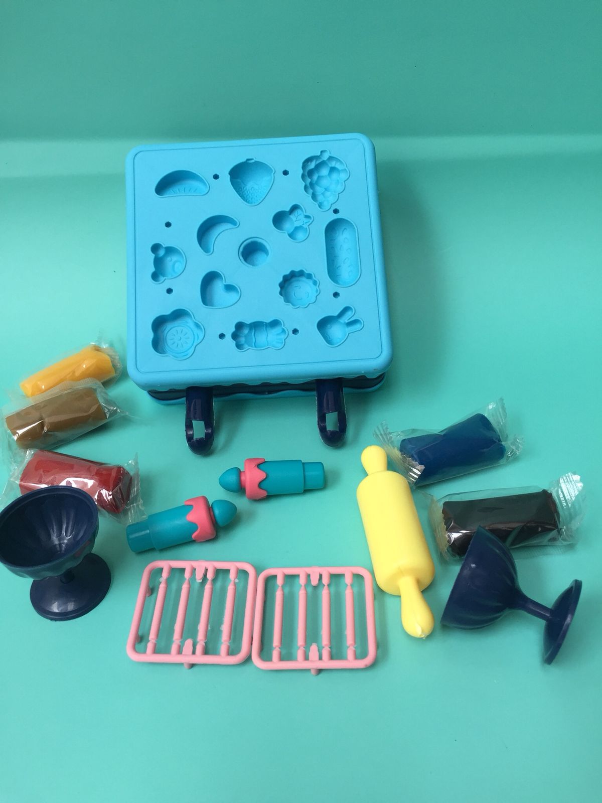 Mainan lilin play fun doh mesin cetakan es krim anak win doh ice cream
