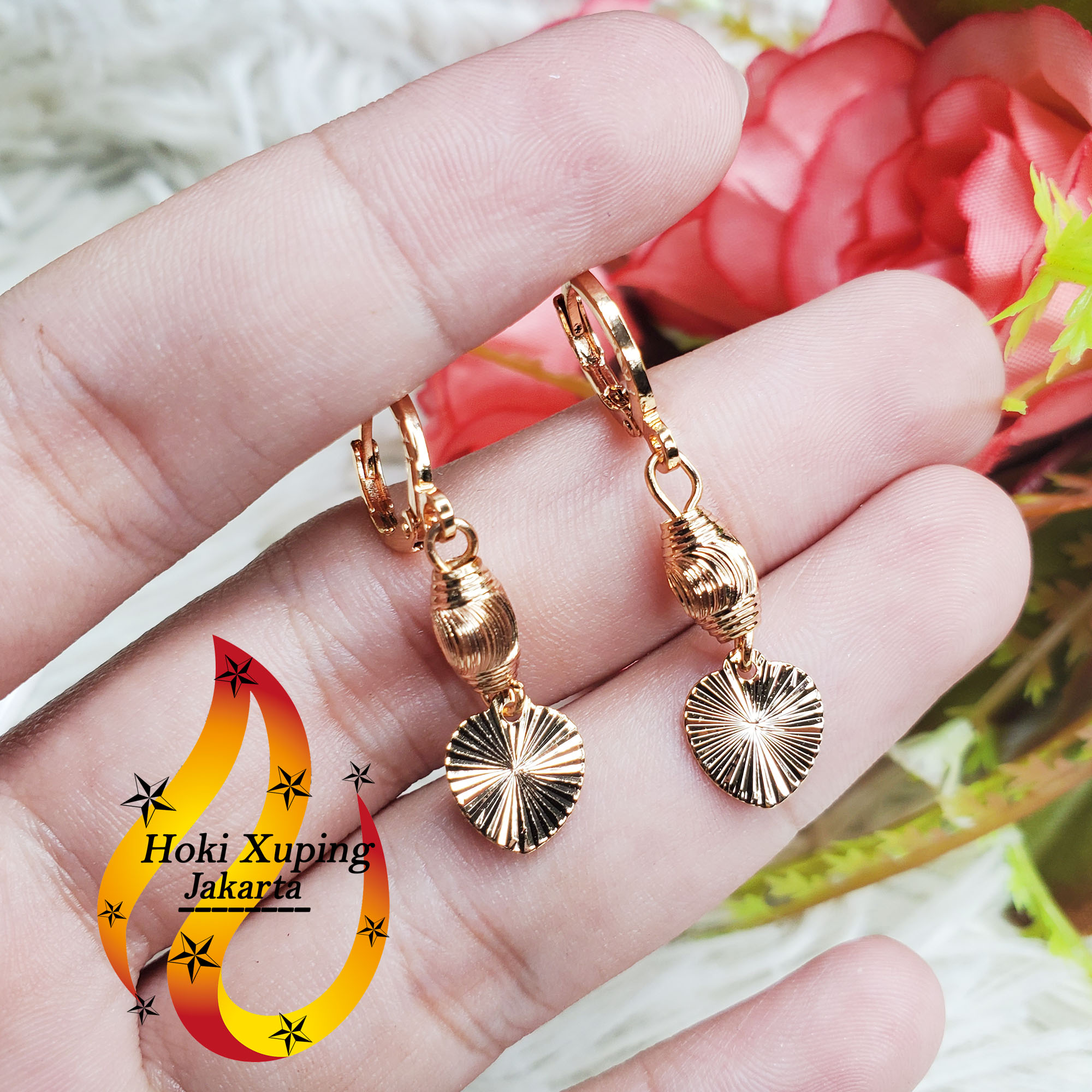 Anting Xuping 18K Motif Jurai Rose Gold Tabung Tengah ukir Perhiasan Wanita anting xuping 18k motif jurai rose gold tabung tengah ukir perhiasan wanita