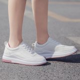 2017 Baru Fashion Tebal Putih Sepatu Renda Sepatu Wanita Sepatu Lari Siswa Korea Olahraga Tide Flat Tide Sepatu Kasual Januari 2019 - 2 2017 Baru Fashion Tebal Putih Sepatu Renda Sepatu Wanita Sepatu Lari Siswa Korea Olahraga Tide Flat Tide sepatu kasual - 2