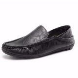 Fashion Memakai Sepatu Kulit Pria Mengendarai Mobil Sepatu Loafers Sepatu Kasual Baju Inggris-Internasional Januari 2019 - 4 Fashion Memakai Sepatu Kulit Pria Mengendarai Mobil Sepatu Loafers Sepatu Kasual Baju Inggris-Internasional - 4