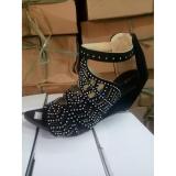 Sandal Wedges Wanita Murah Model Terbaru Daun Hitam Januari 2019 - 2 Sandal Wedges Wanita Murah Model Terbaru Daun Hitam - 2