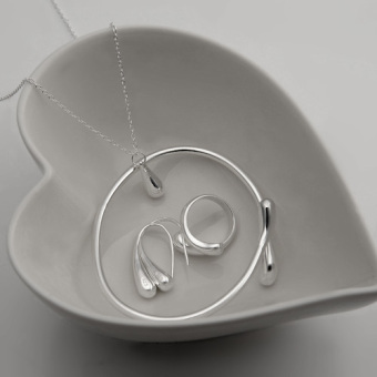 Anting Anting Kalung Kristal Warna Warna Warni Set Perhiasan 18 Karat