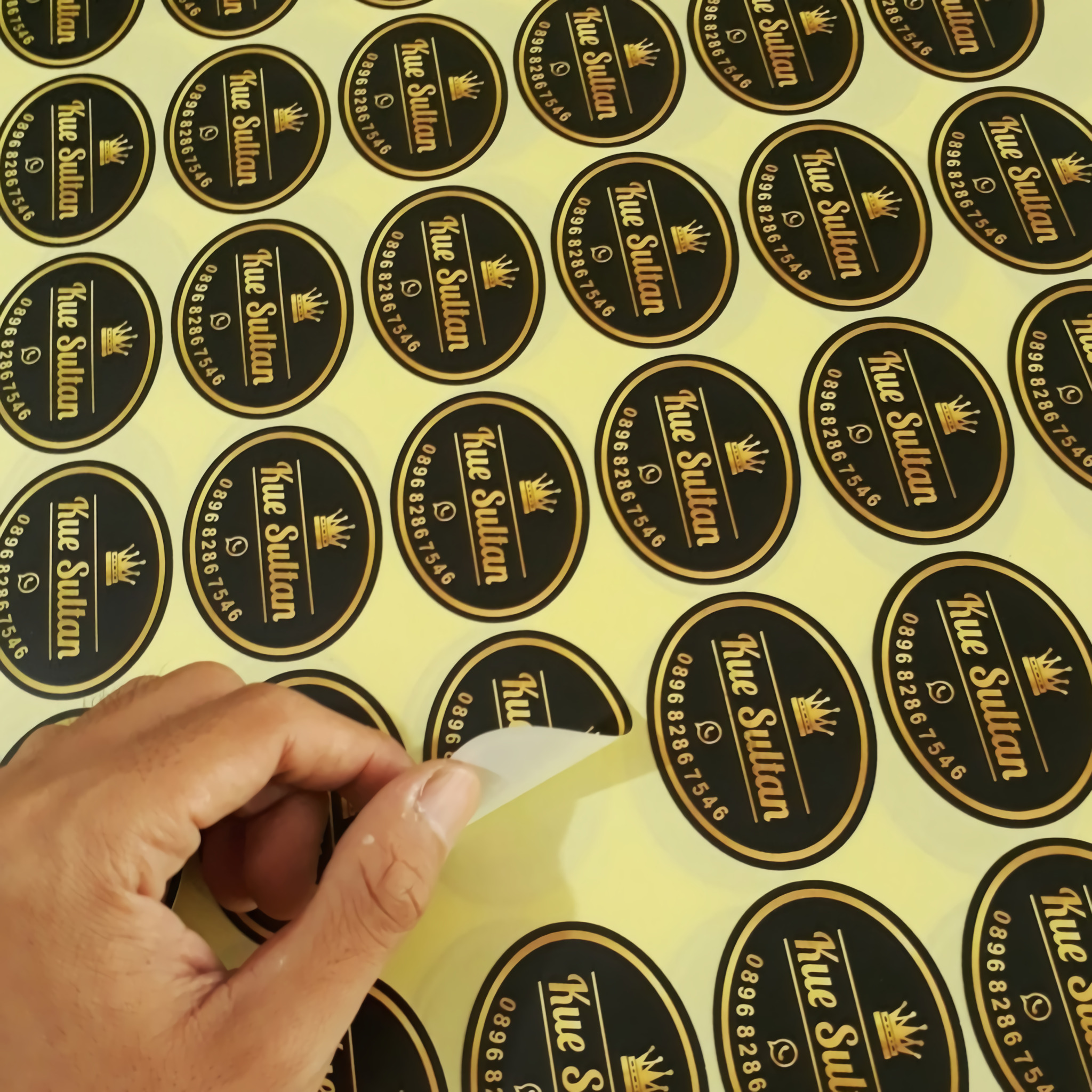CETAK STIKER CROMO GLOSSY CUSTOM UKURAN A3+ ( 32X48 CM ) GRATIS DESAIN