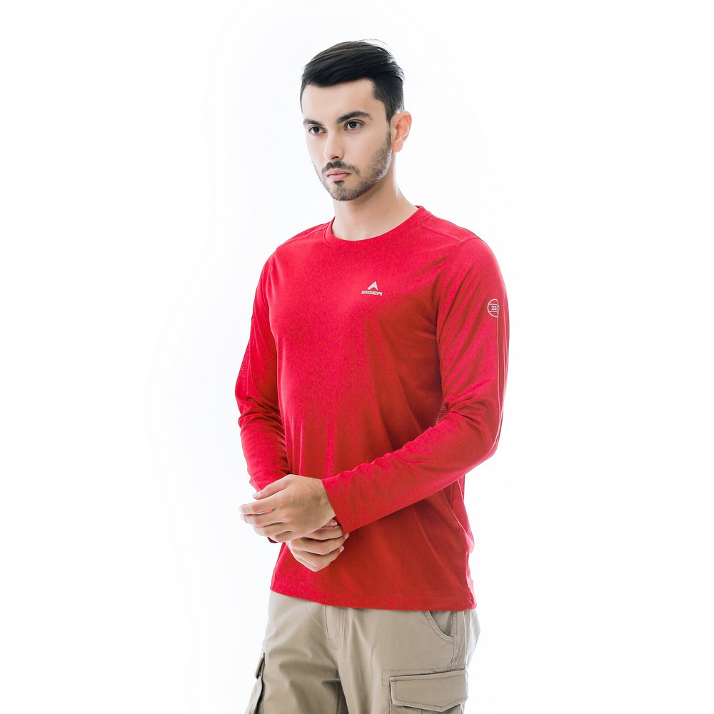28 GUNUNG TECH TEES