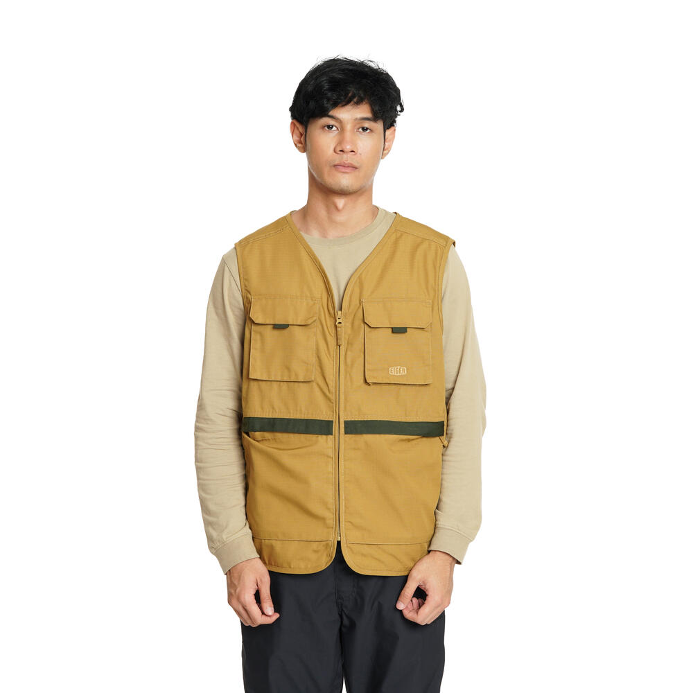 910009506 CAMFEST MULTIPOCKET VEST - BRW