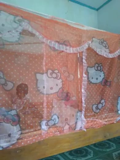 KELAMBU TIDUR KOTAK ANTI NYAMUK KOTAK HELLO KITTY REMPEL KAIN SB TERMURAH
