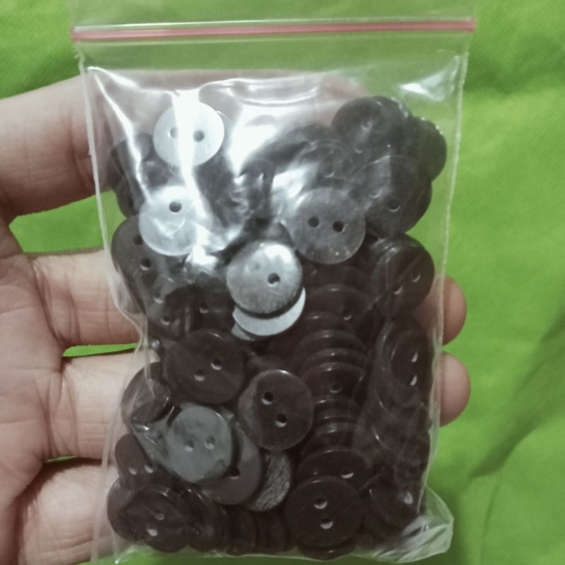144 pcs Diameter 11 mm - Kancing Baju Seragam sekolah - Kancing Baju HEM Lubang 2 18L per gros