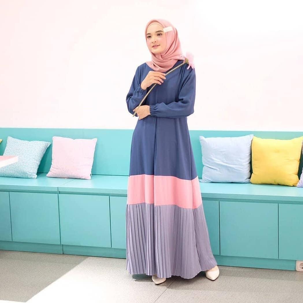 Baju Muslim Modern Gamis VILZA MAXY Bahan MOSSCRAPE Baju Gamis Terusan Wanita Paling Laris Dan Trendy Baju Panjang Polos Muslim Dress Pesta Terbaru Maxi Muslimah Termurah Pakaian Modis Simple Casual Terbaru 2019