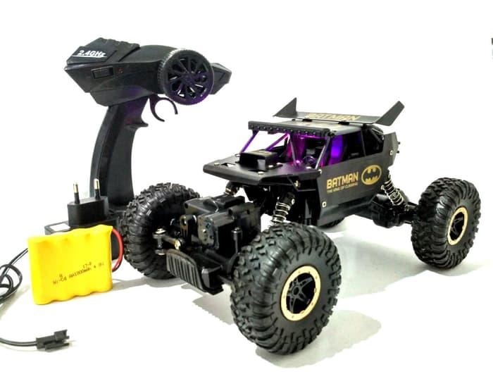  Gambar  Mobil Offroad Hitam Putih Arena Modifikasi