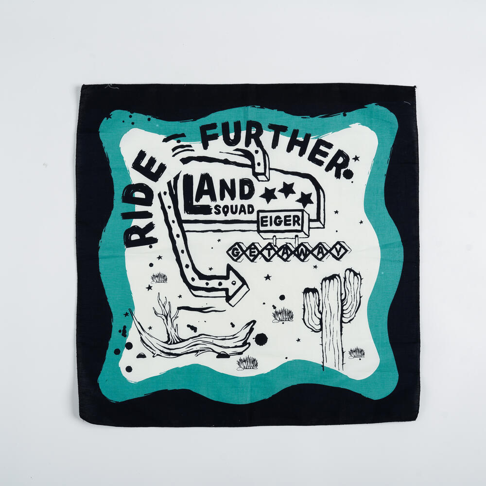 910008845 TOO WIRED TO STAY BANDANA WS