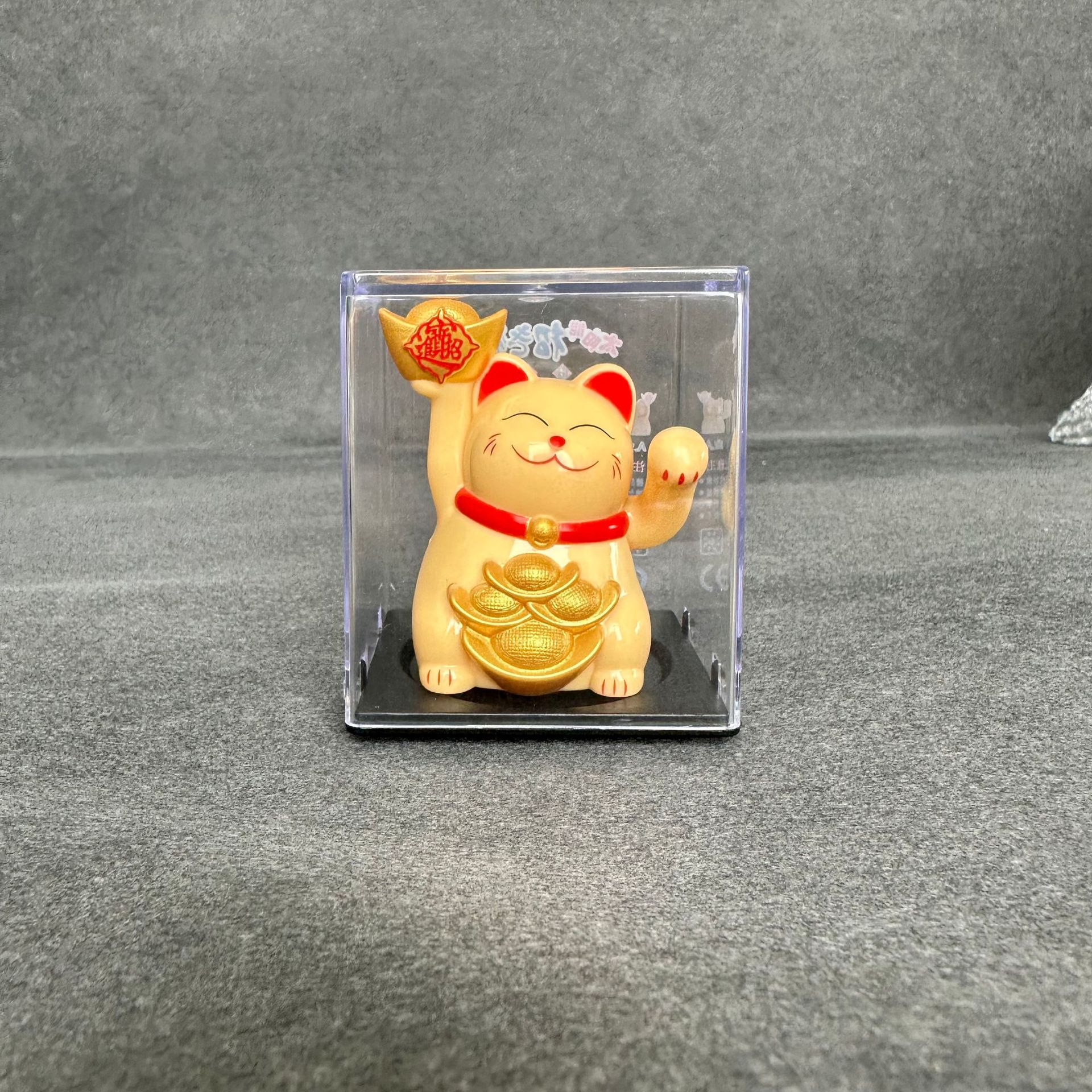 Patung Pajangan Kucing Hoki Keberuntungan Lucky Cat Rejeki Maneki Neko Maneko Neki Tangan Goyang