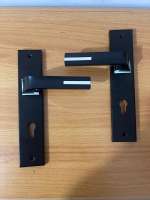 HANDLE PINTU RUMAH 1 SET HITAM DOFF MINIMALIS 25CM / 1 SET KUNCI PINTU RUMAH KOTAK LENGKUNG
