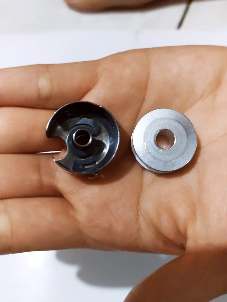 Skoci + Spull Mesin Jahit Industri Jarum 1 Bobbin Case - Alat Jahit Industri