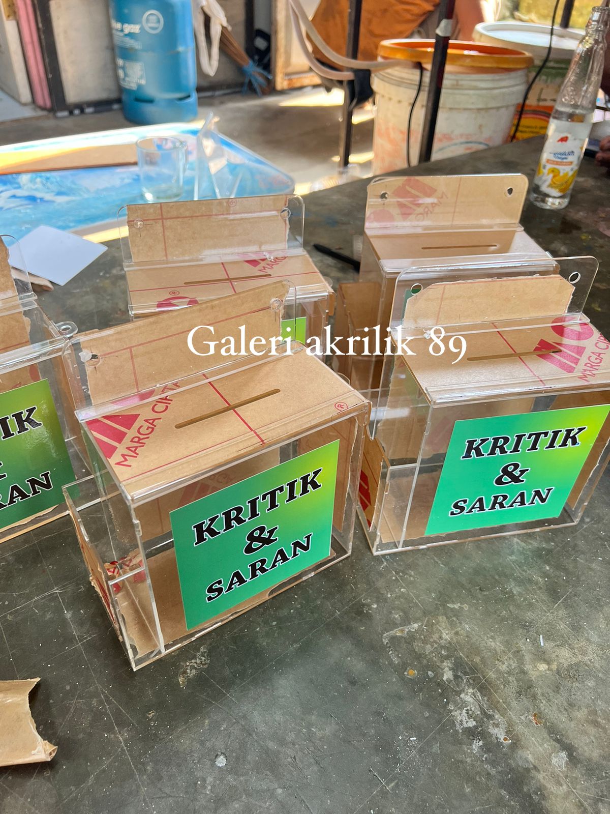 Kotak Saran Akrilik Acrylic Terbaik