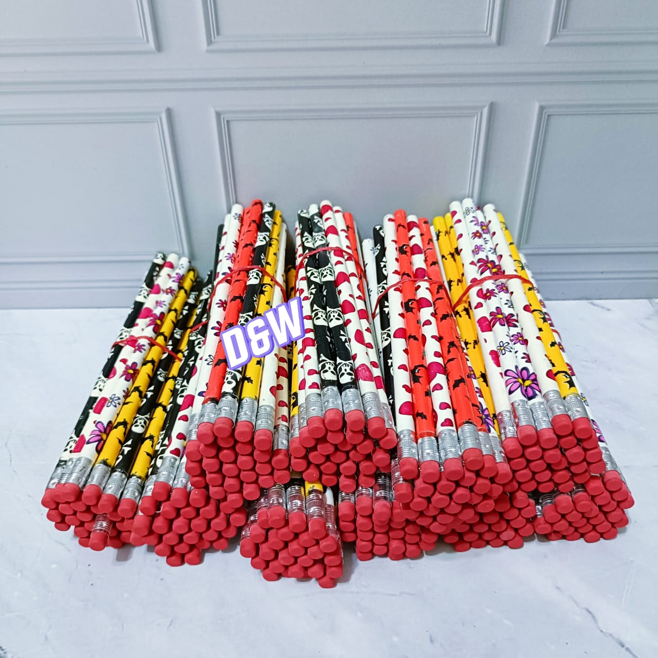 100 PCS PENSIL 2B KARAKTER FANCY ADA PENGHAPUS ISI 25-50 DAN 100 PCS