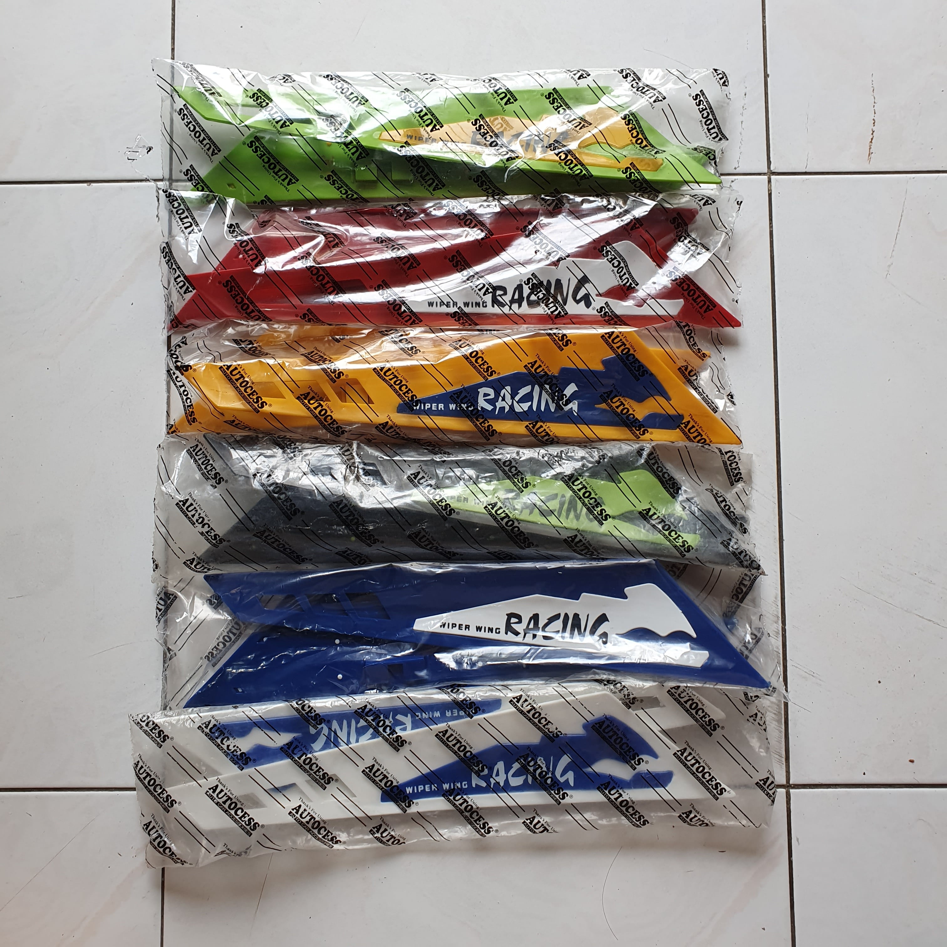 Variasi Wiper Wing Racing Untuk Truck Bahan Plastik variasi wiper wing racing untuk truck bahan plastik