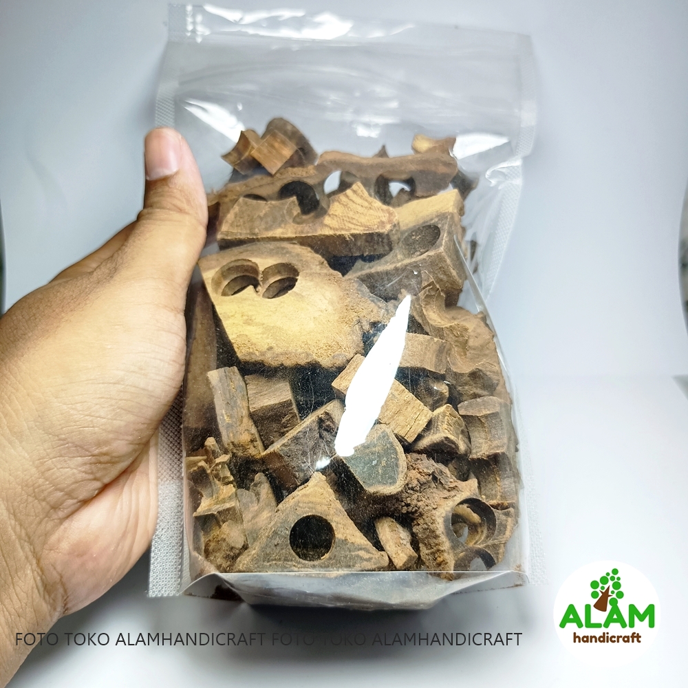 Kayu Gaharu Wangi Pengharum Wewangian Bhuhur Gaharu Chip Gaharu