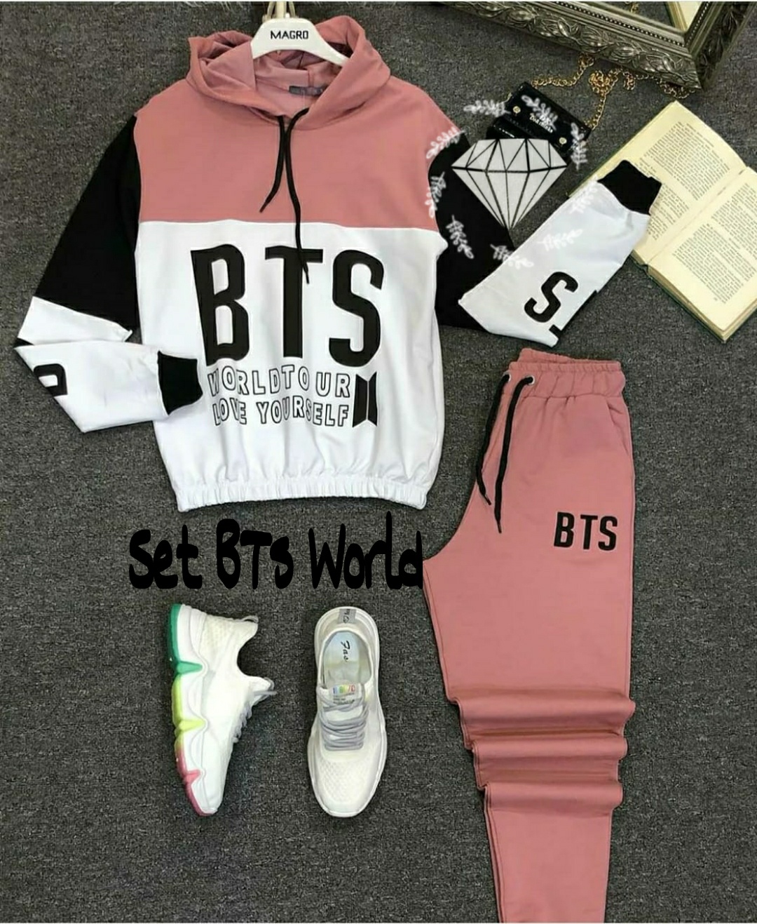 SET BTS WORLD / SETELAN WANITA hello world!