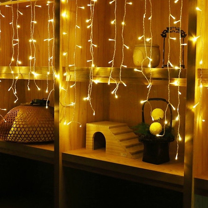 Lampu Natal Tirai LED Warmwhite twinkle LED