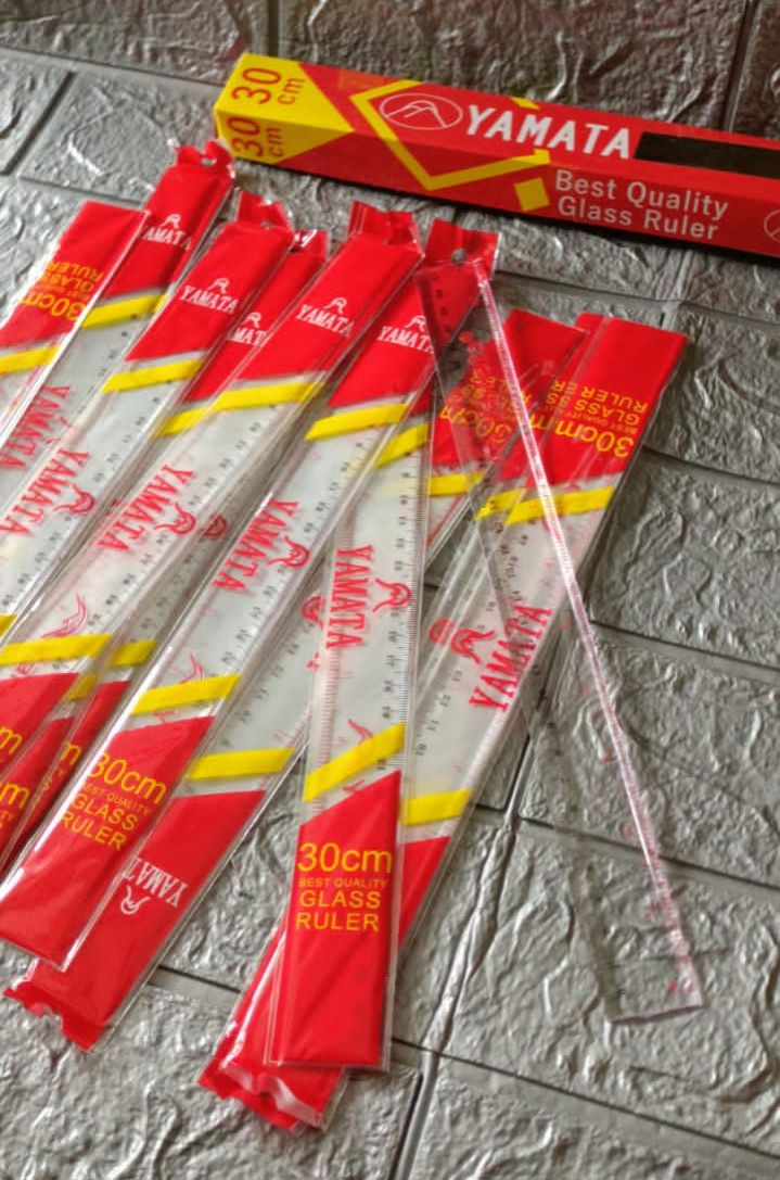 PENGGARIS YAMATA PLASTIK 30 CM ISI 12 PCS