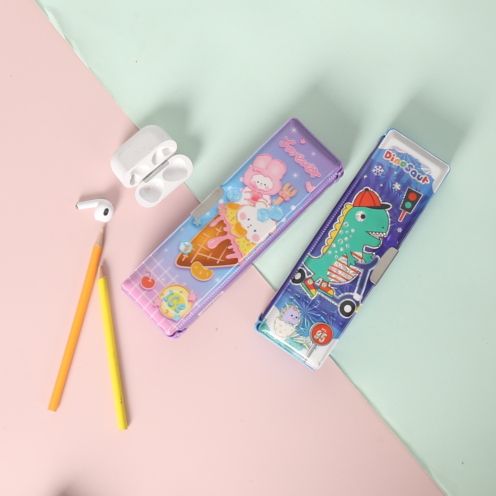 Tempat Pensil Magnet Karakter 2 Sisi / Kotak Pensil Magnet B-1230