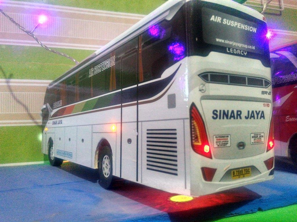 Gambar Pola Miniatur Bus Shd