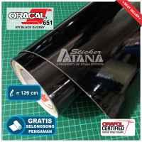 Skotlet Hitam Glossy Oracal 651 Scotlet Black Gloss Metalik Stiker Kilap Gilap Meteran Sticker Decal Roll Scotlite Body Mobil Motor Matic Sepeda Scotlight Nyala Cat Dekorasi Kaca Kap Background Aquarium Furniture Avanza Veloz Brio Innova Fortuner Pajero