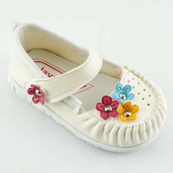 harga sepatu bayi