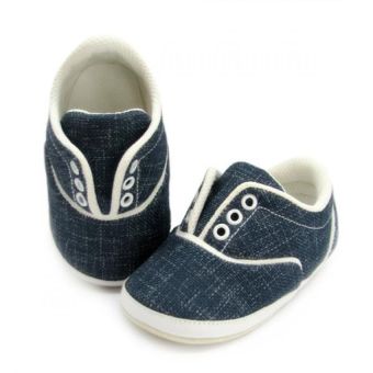 harga sepatu bayi