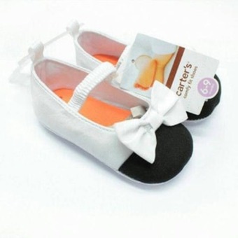harga sepatu bayi