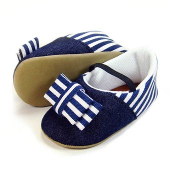 harga sepatu bayi
