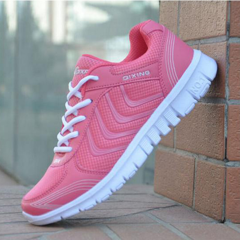 Baru Berjalan Childrens Pelatih Lari Sepatu Olahraga 