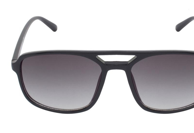 SUN 101 2002_Front_800x550_Zoom.jpg