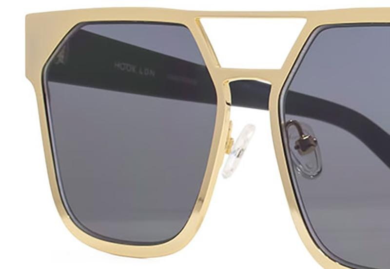 Q26HK018-GD temple_zoom2.jpg